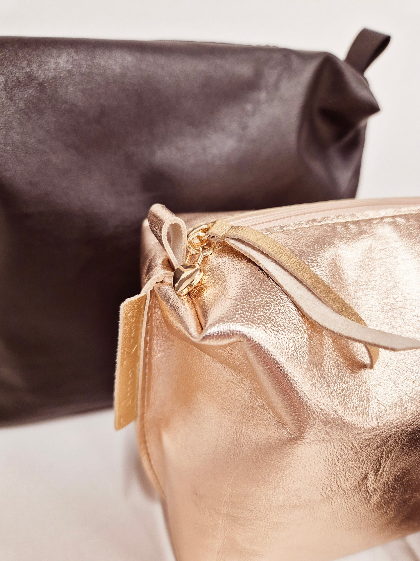 Cosmetic bag Rose gold