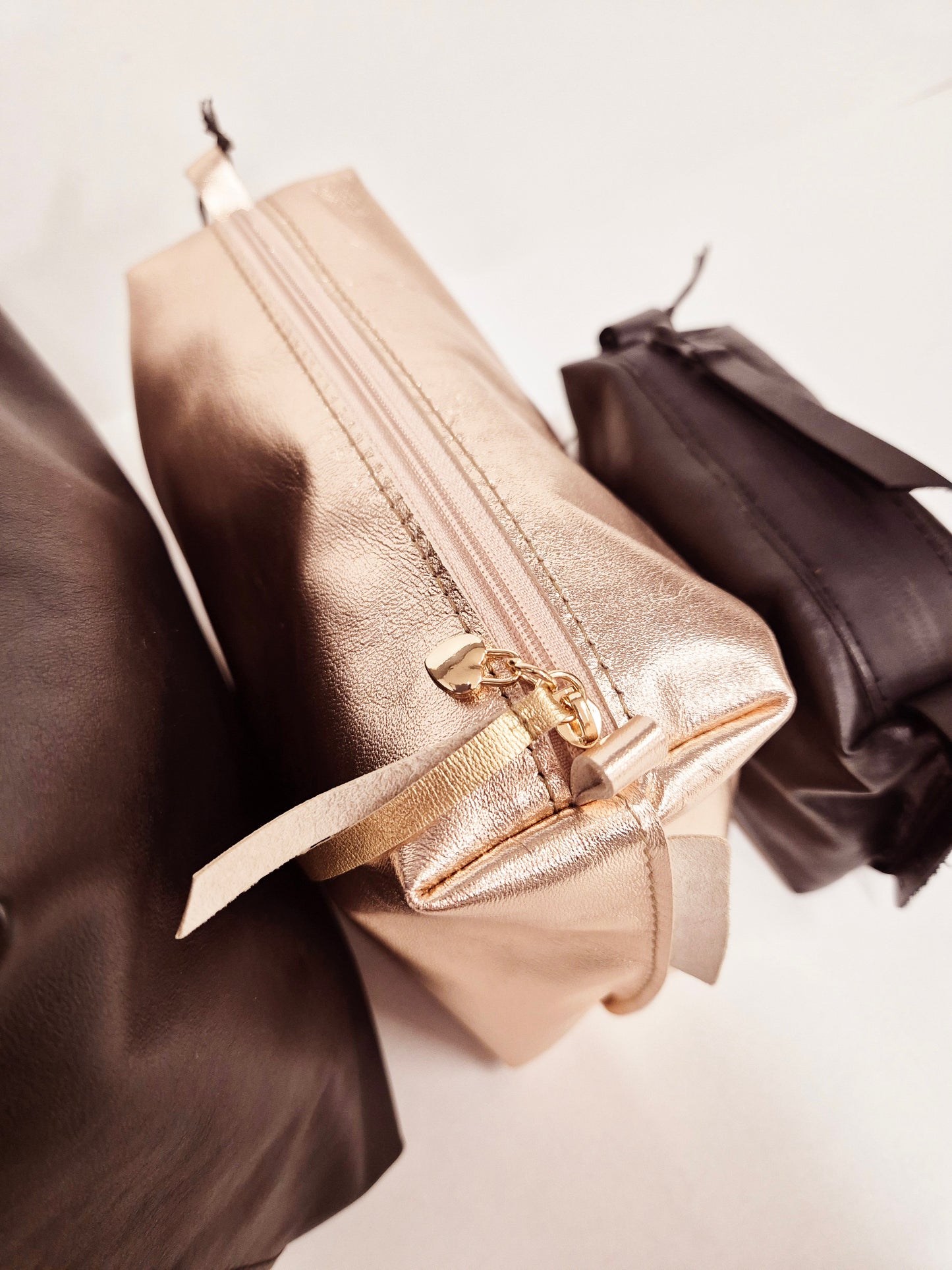 Cosmetic bag Rose gold