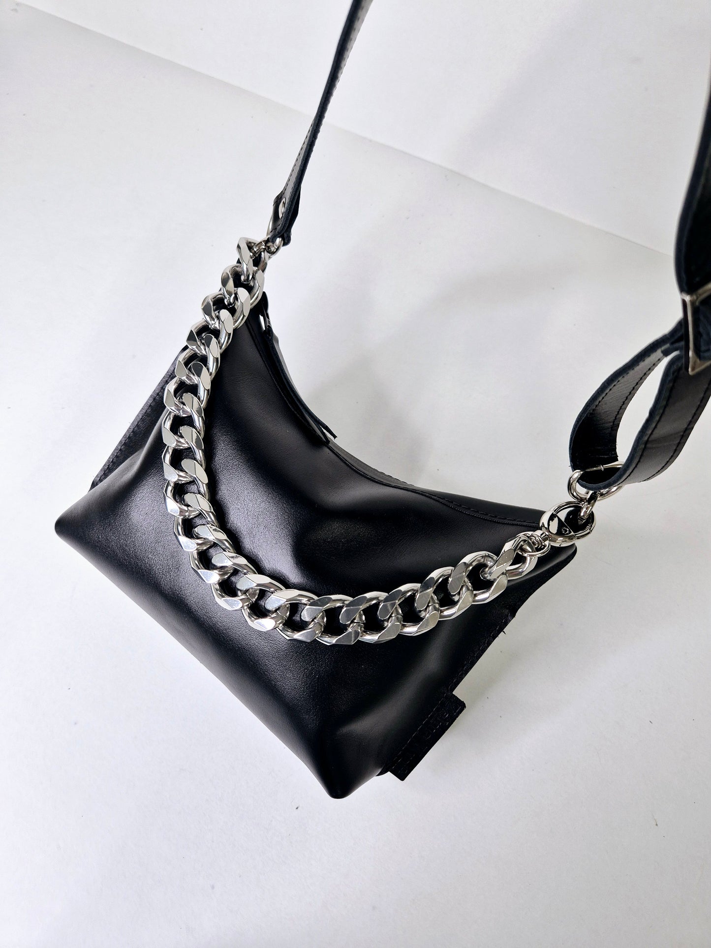 Just black Hobo soma Mazā