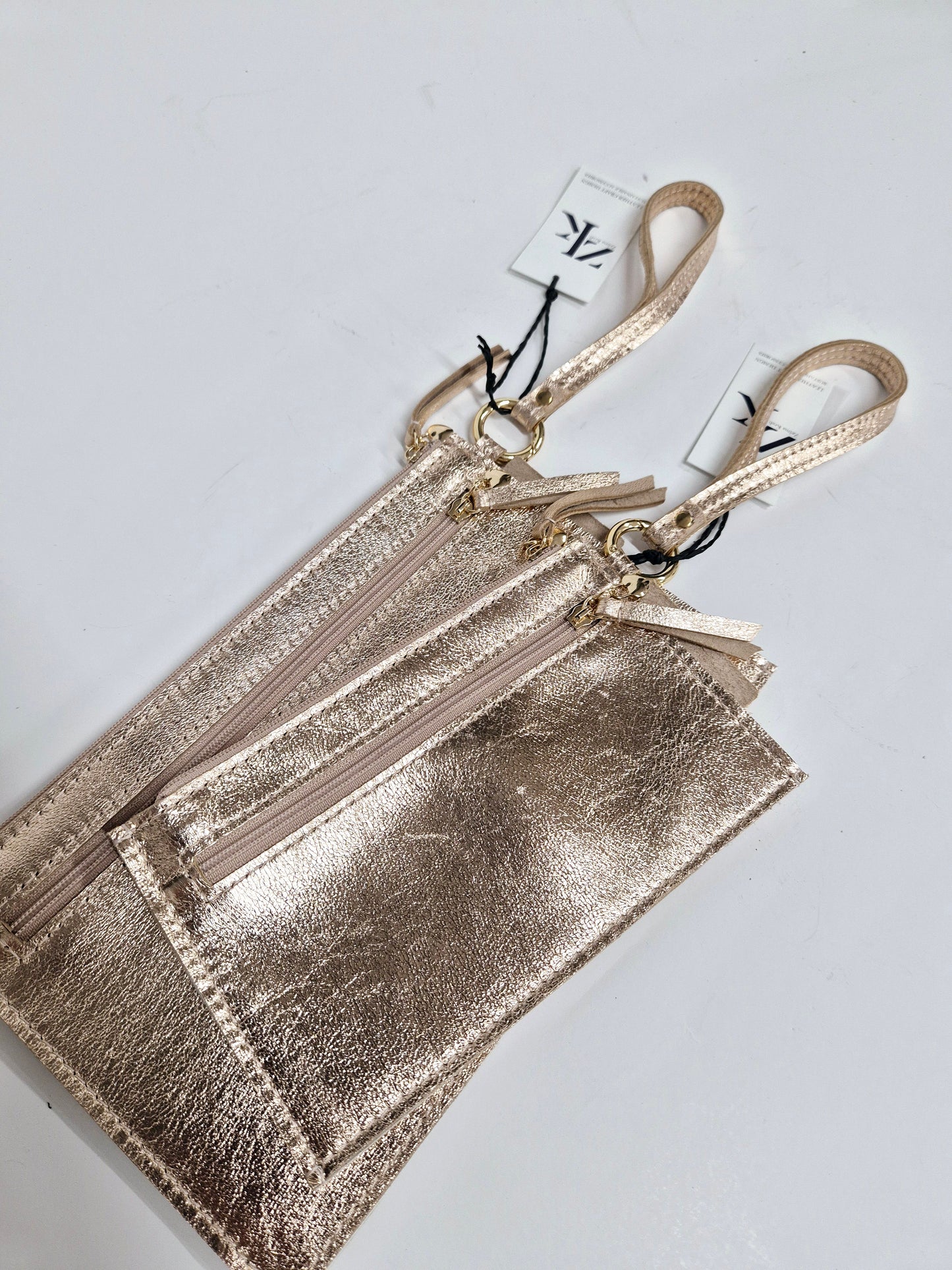 Rokas maks Rozā zelts