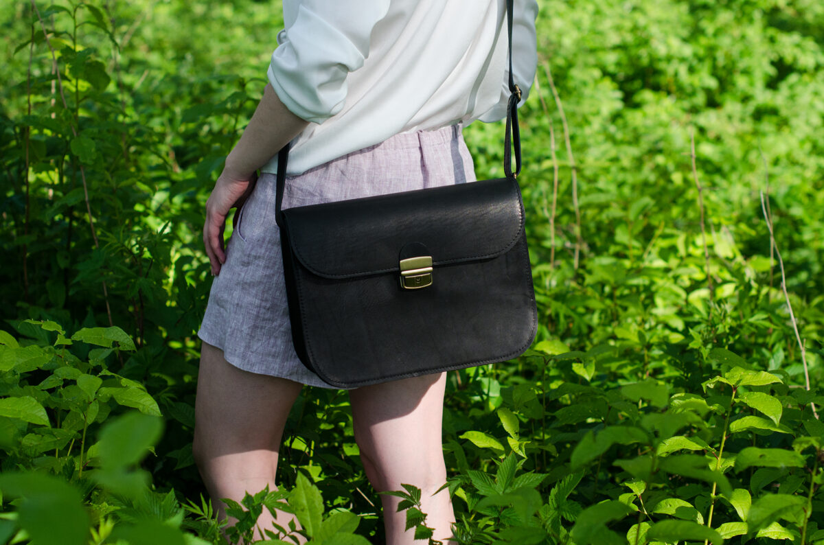 Saddle soma XL Melna