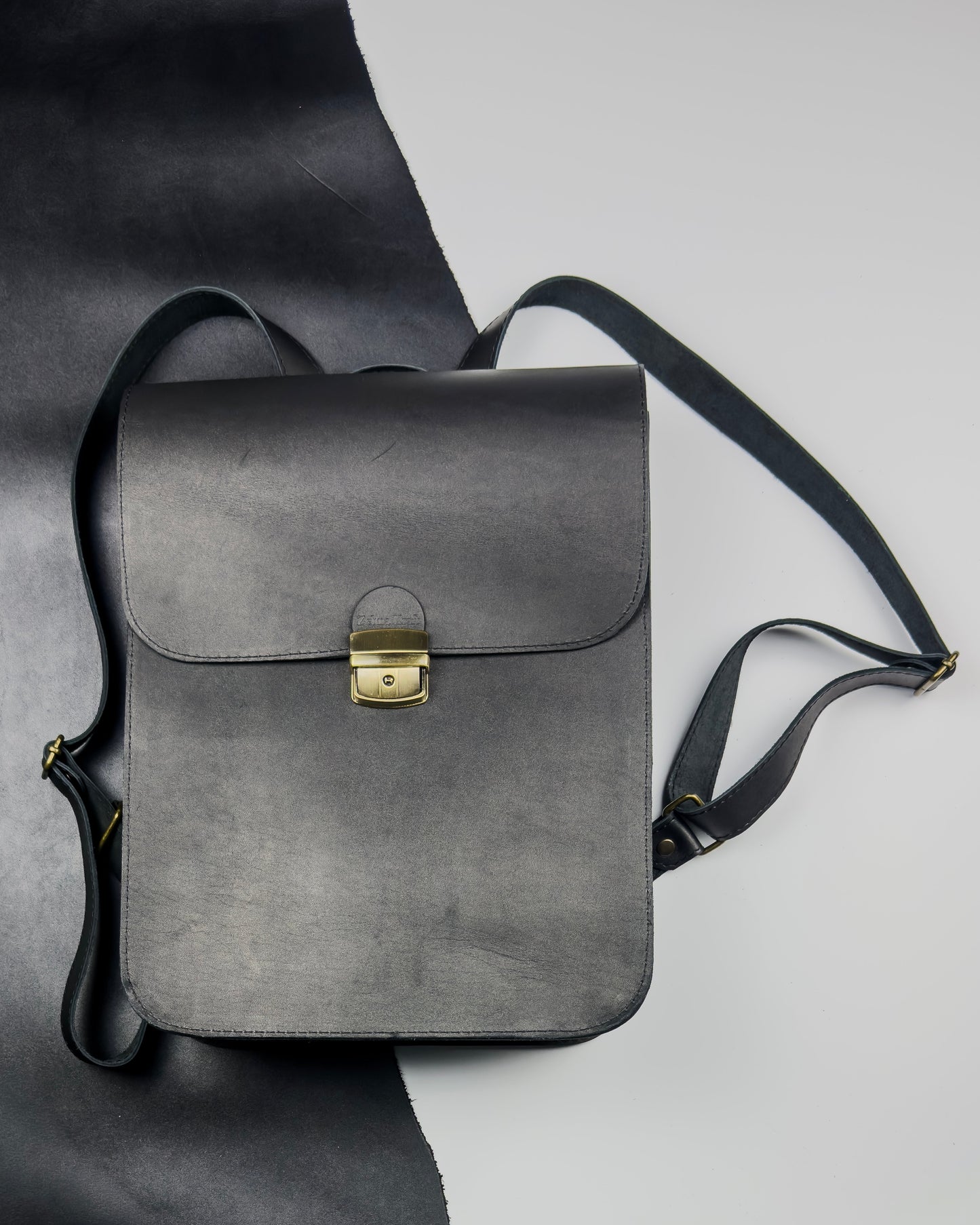 Saddle рюкзак Темно-коричневый