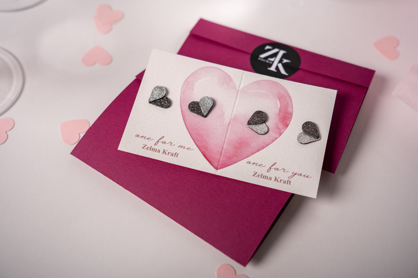 Heart earrings Shade of silver