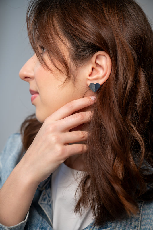 Heart earrings Navy blue