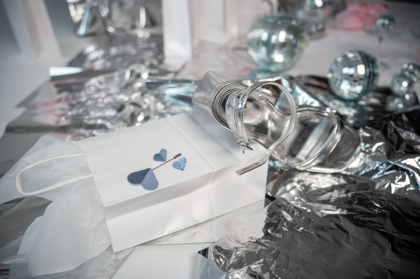 Серьги-сердечки Небесно-голубой