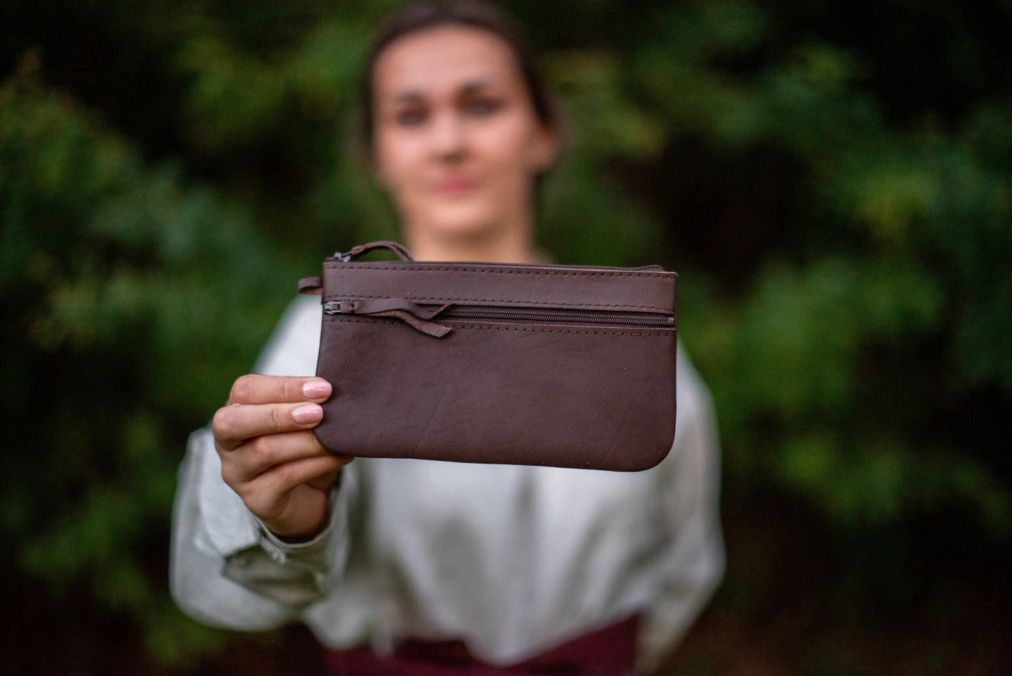 Divu kabatu maks Tumši brūns