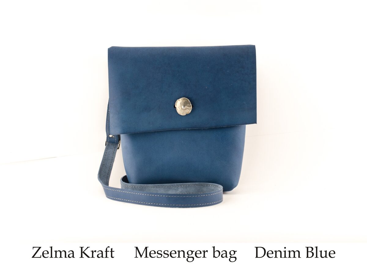 Videjā Messenger soma Zila