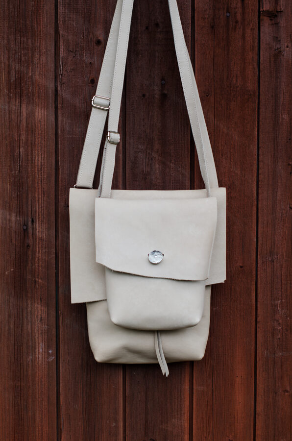 Large Messenger bag Beige