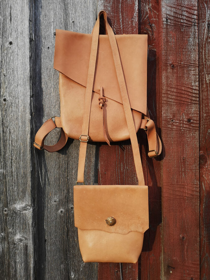 Medium Messenger bag Light brown