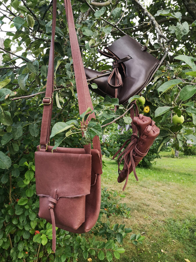 Small Messenger bag Dark brown