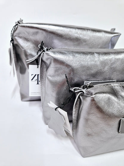 Cosmetic bag Dark silver