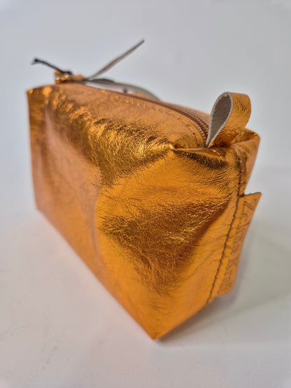 Cosmetic bag Metallic orange