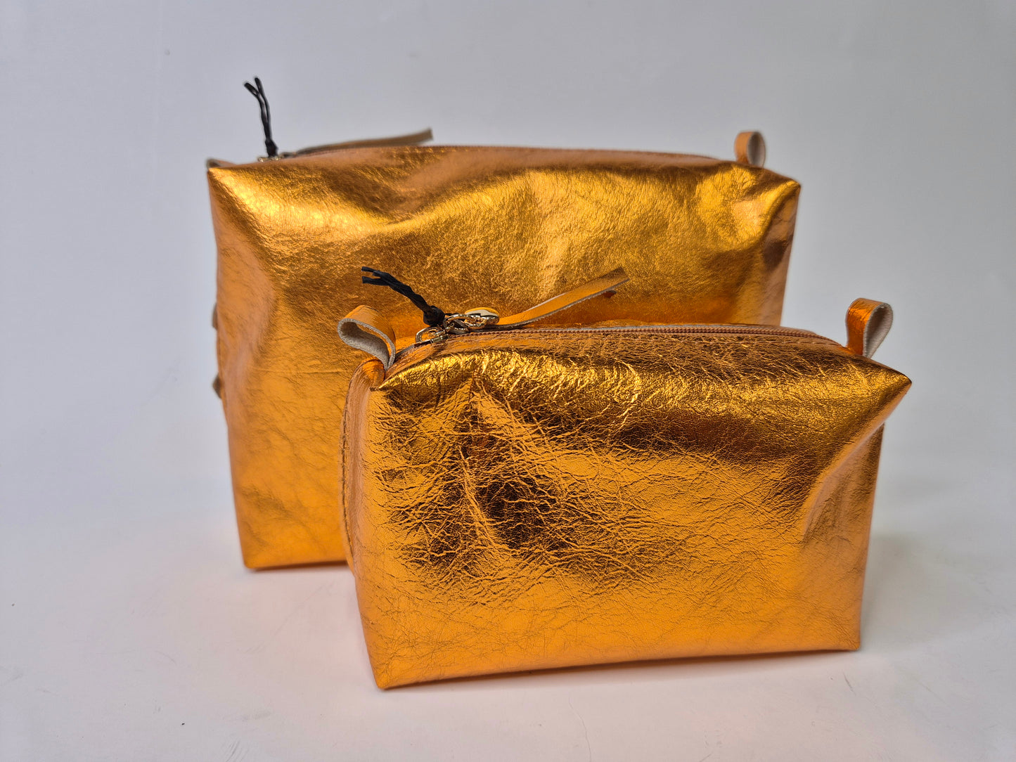 Cosmetic bag Metallic orange