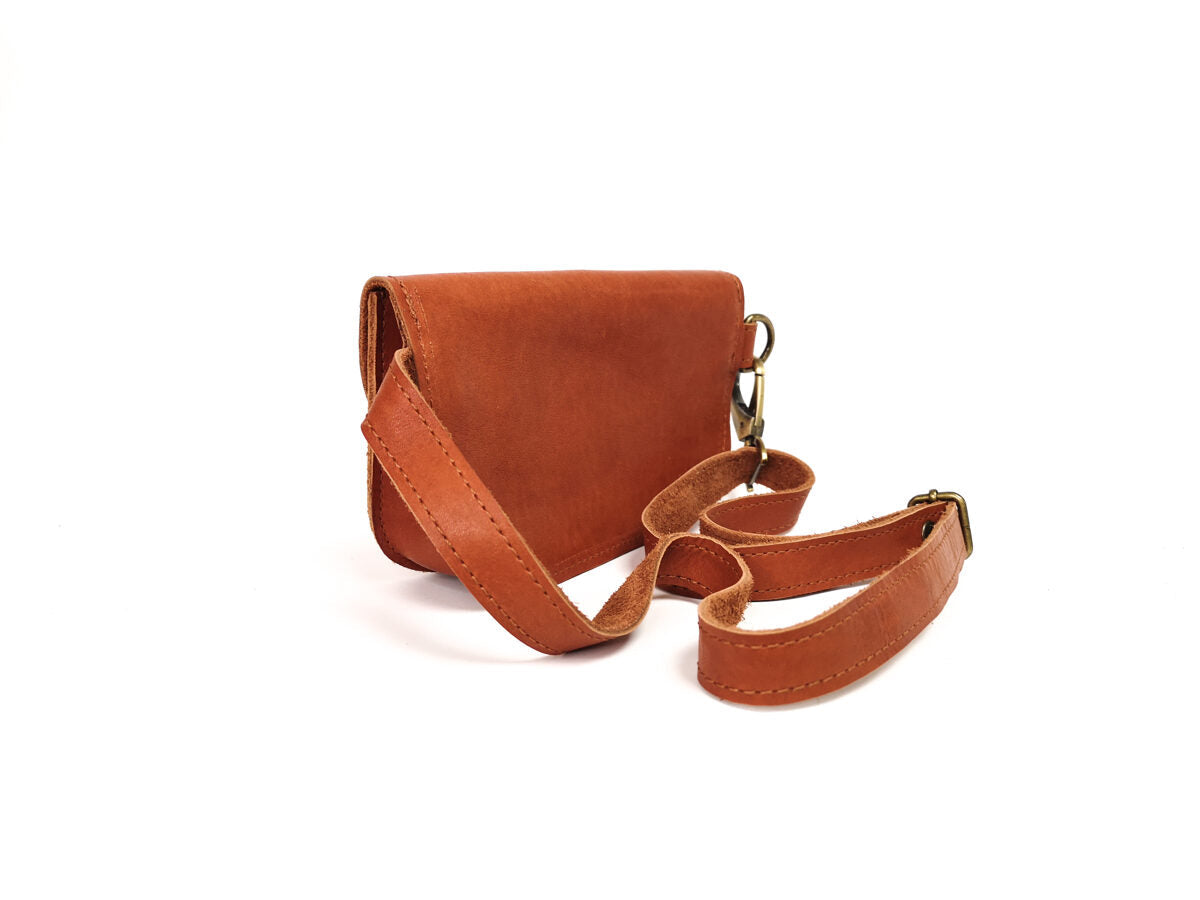 Saddle belt bag Light brown small