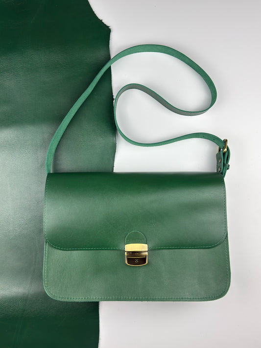 Saddle lielā soma Zaļa