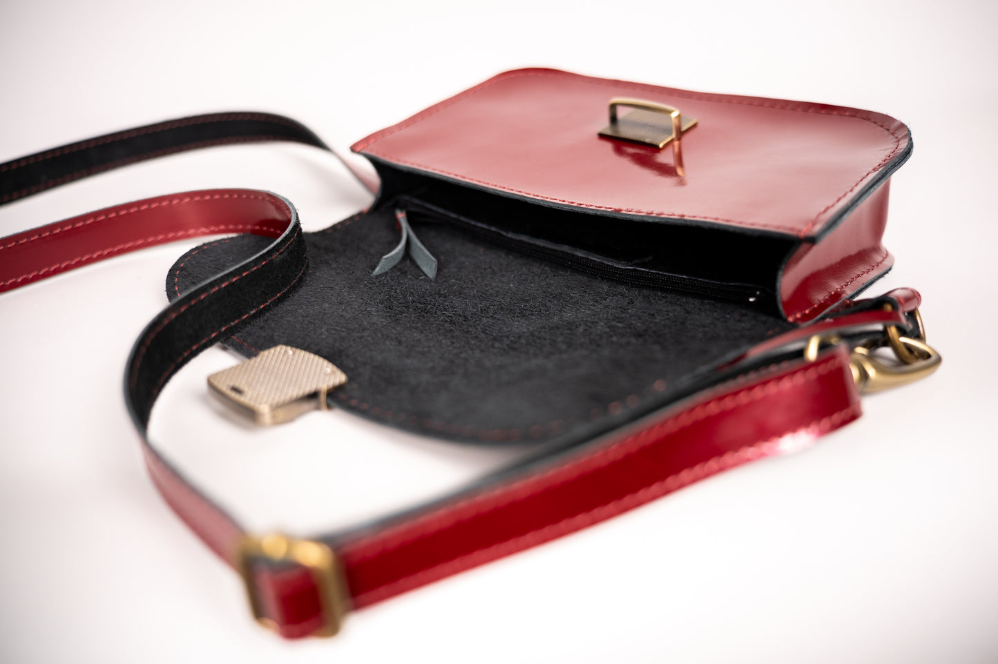 Saddle bag Mini Carmine red