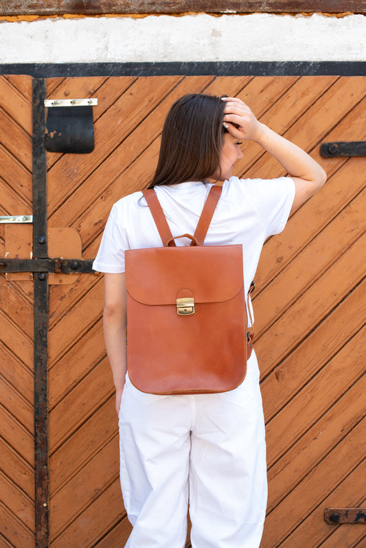 Saddle Backpack Light brown