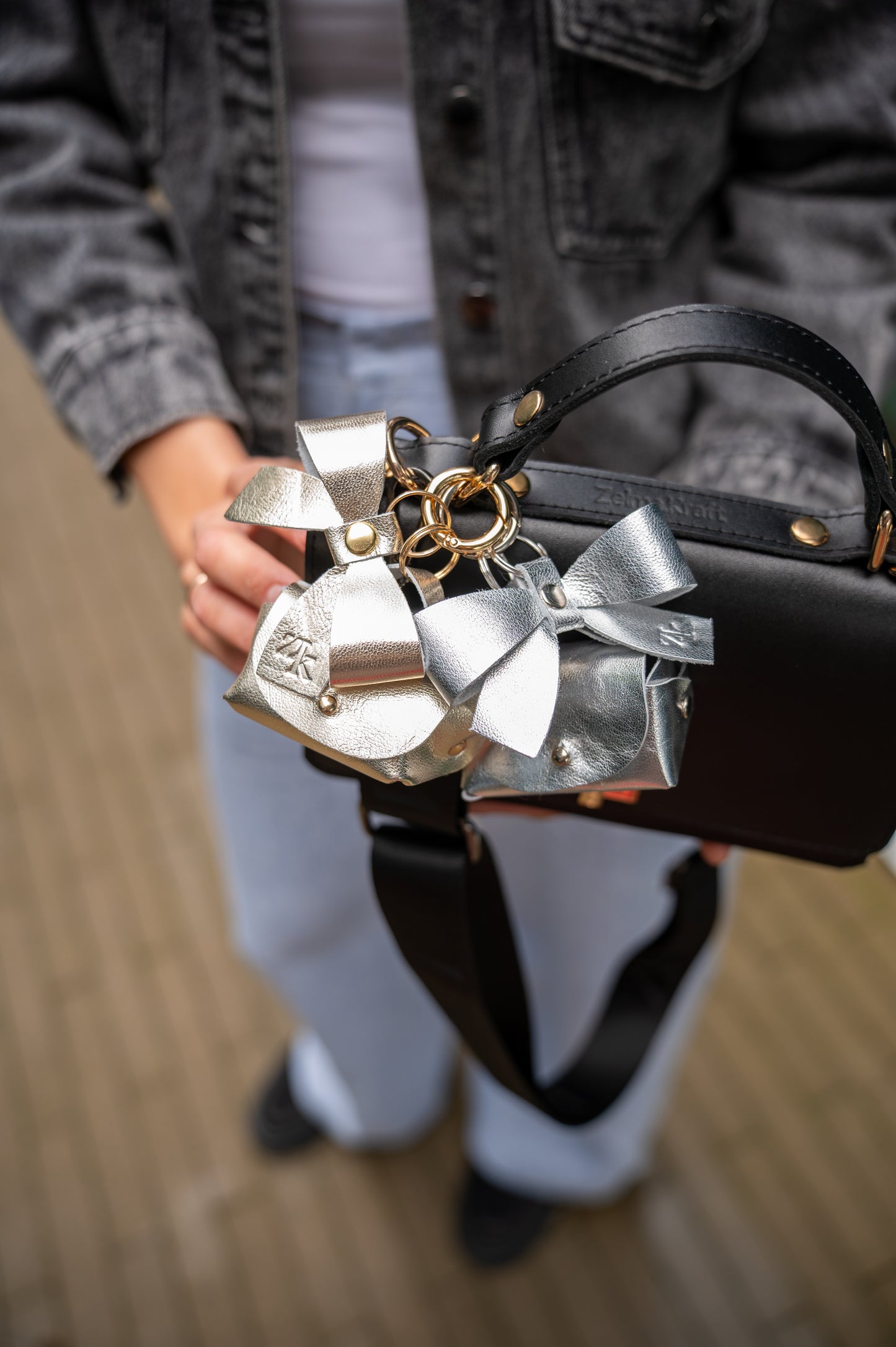 Bag charm Soft gold