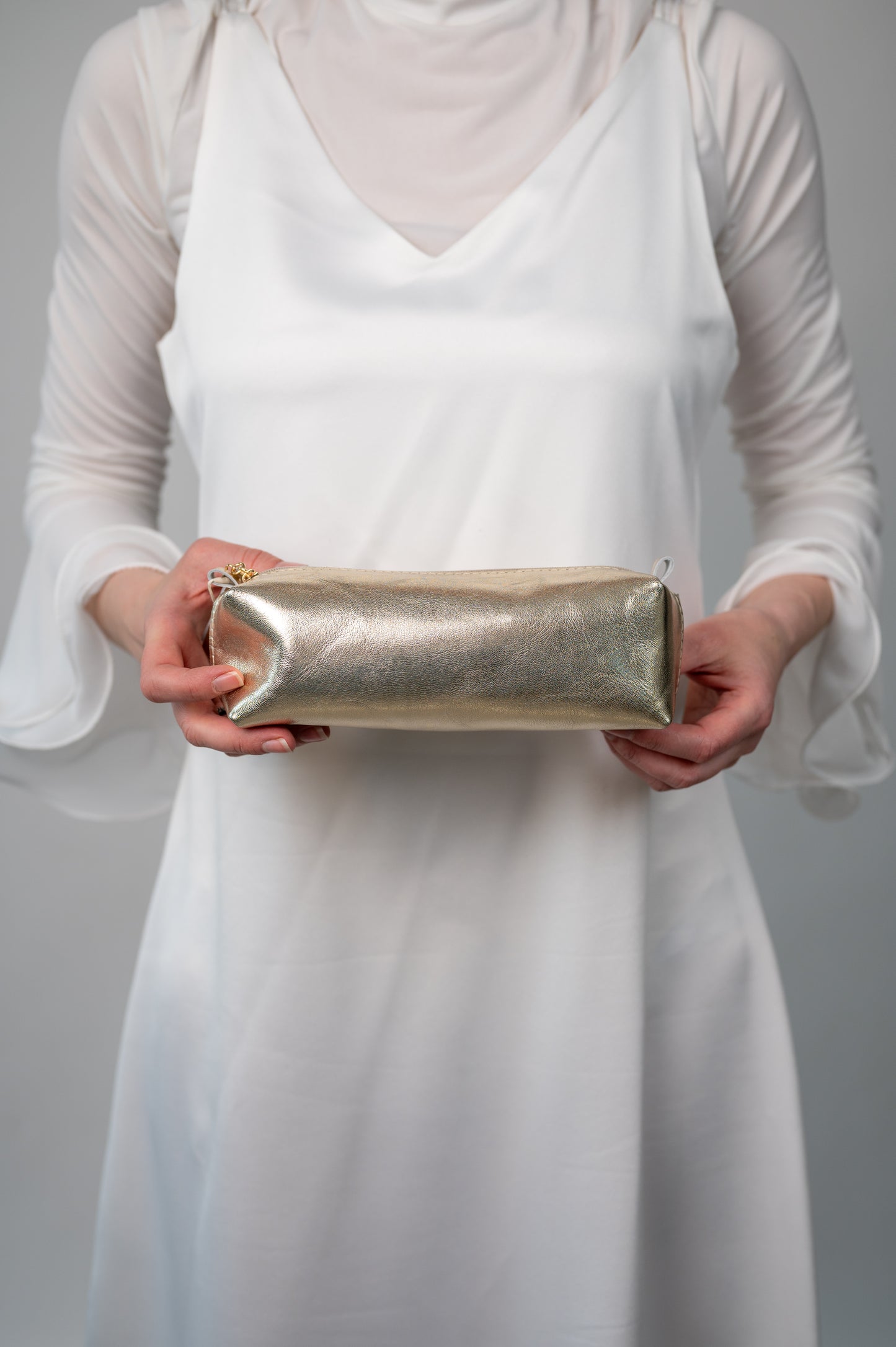 Cosmetic bag Soft gold
