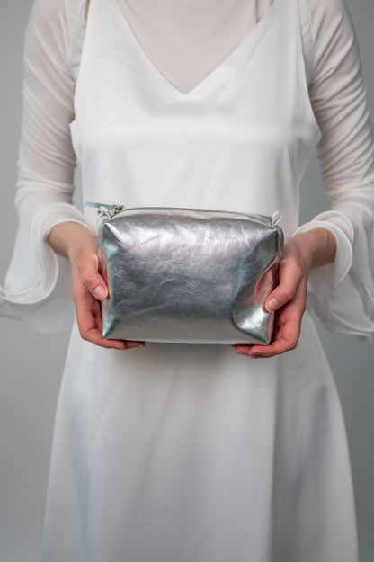 Cosmetic bag Soft silver