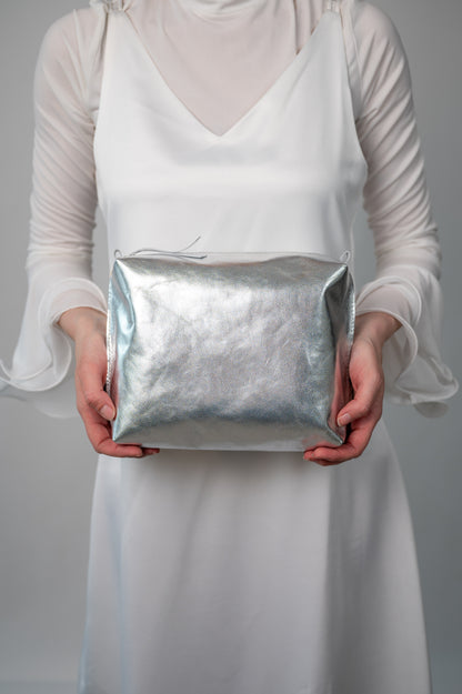 Cosmetic bag Soft silver