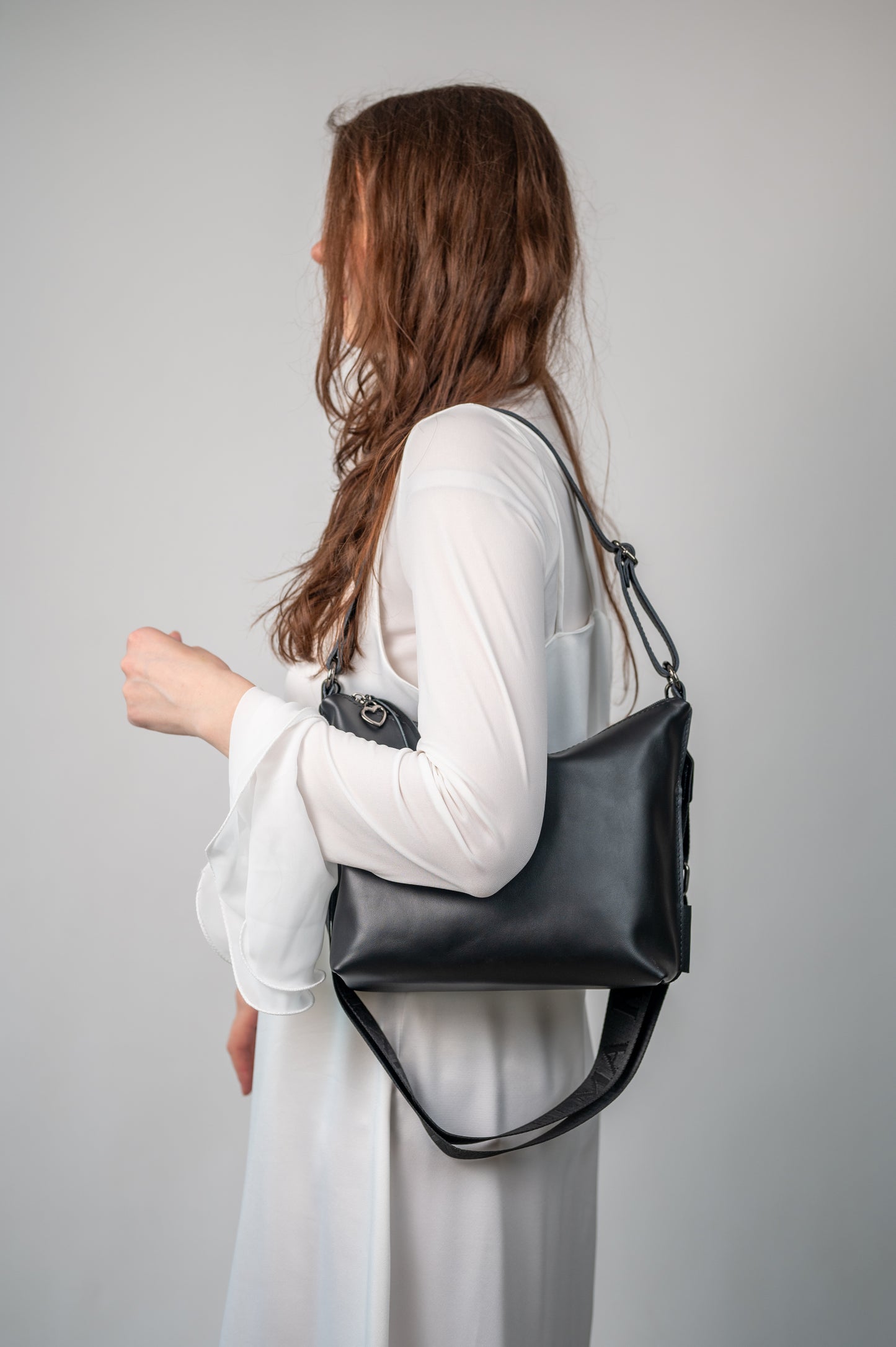 Hobo soma Melna